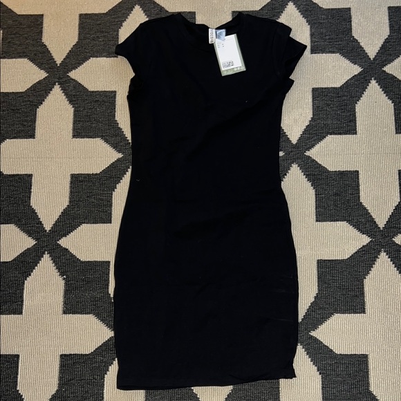 H&M Black Bodycon Mini Dress - Picture 1 of 3